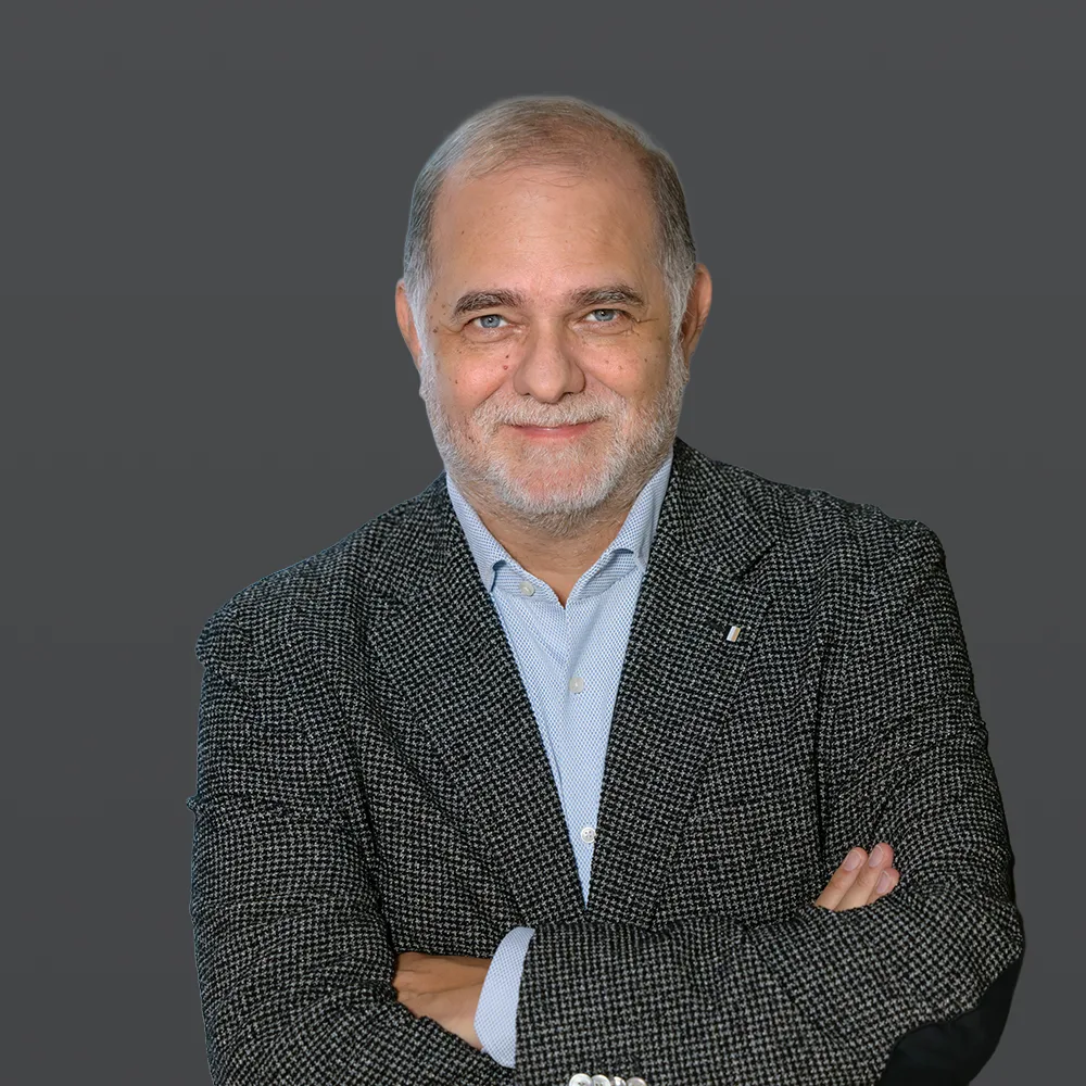 Cristian von Schulz-Hausmann